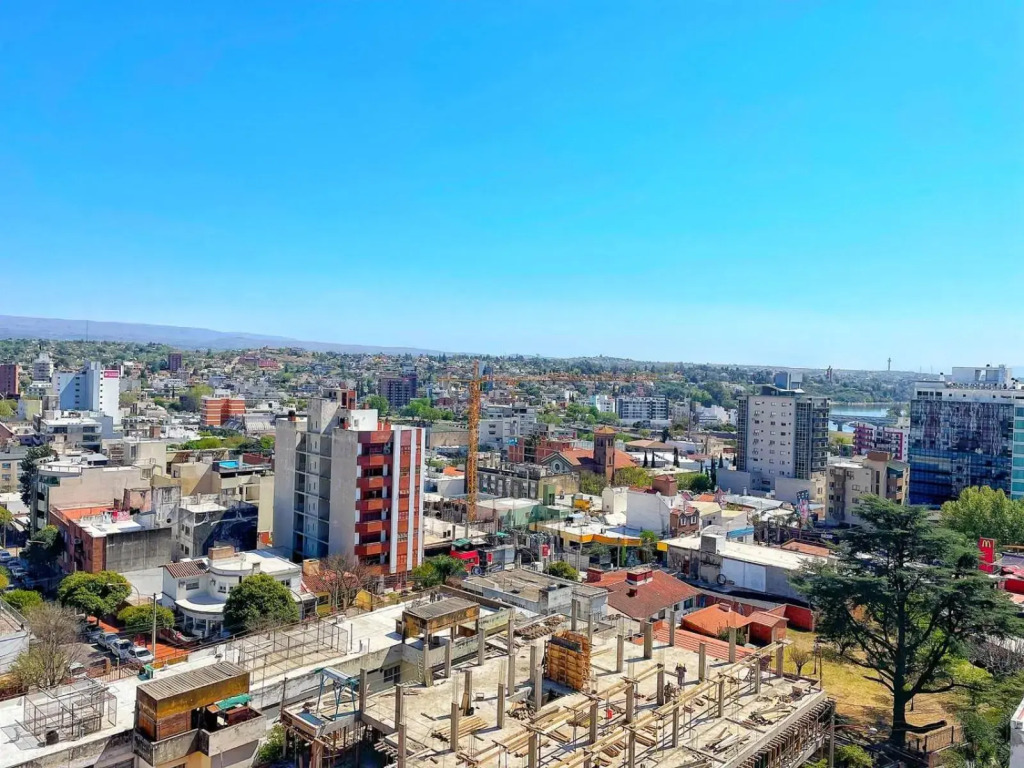 Miralejos 7 - 100 mtrs peatonal