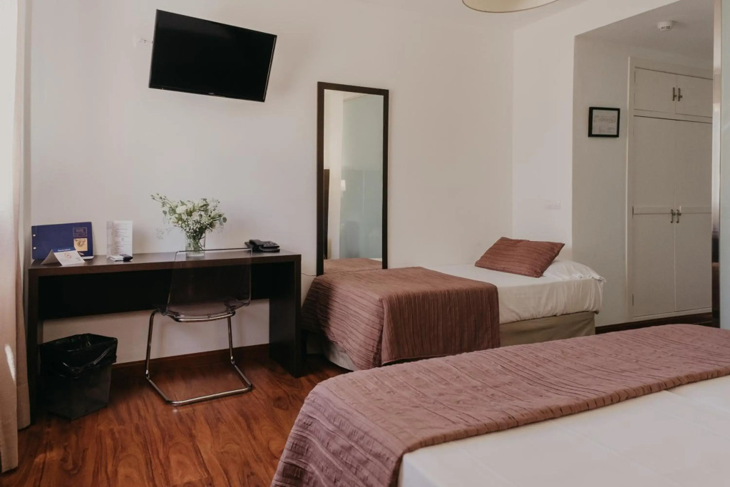 Mare Hotel