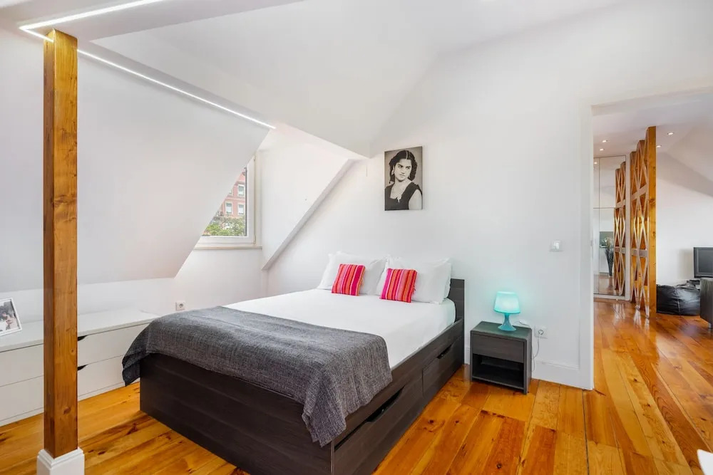 Premium River View Apartment