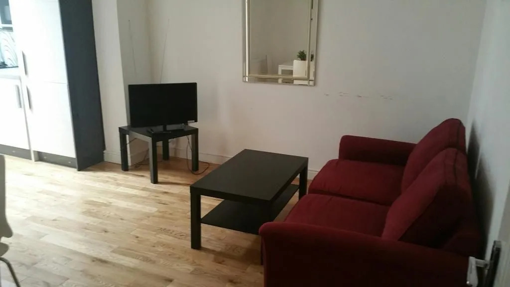 Sutton Place Apartments
