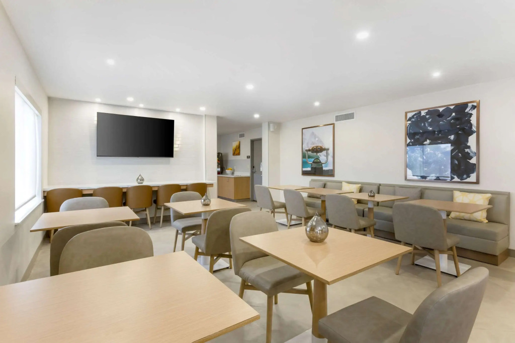 Comfort Suites at Tucson Mall