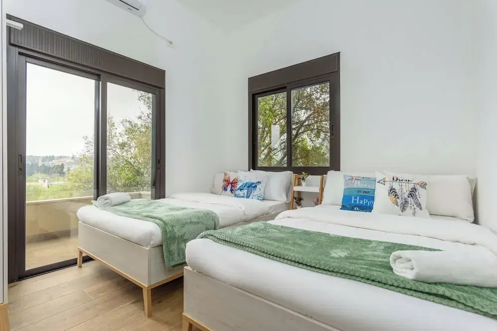 Vista 2-Bedroom Apartment in Batroun