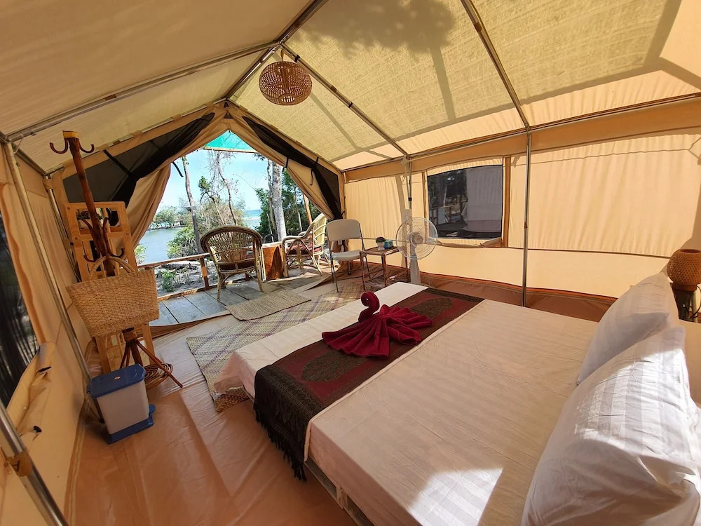 4k Camp Koh Rong