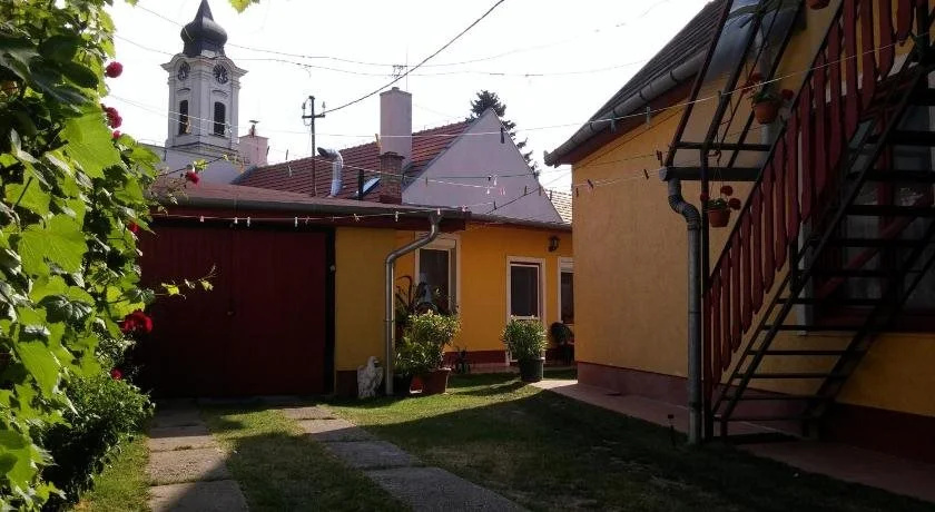 Zách Klára utcai Apartman