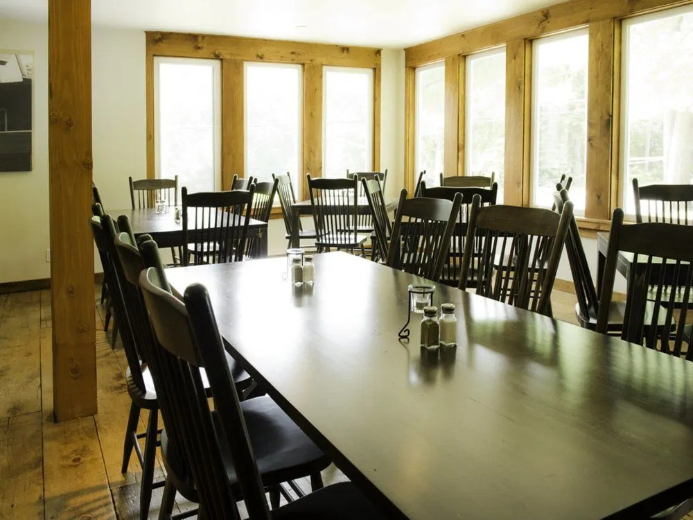Pine Lodge Inn
