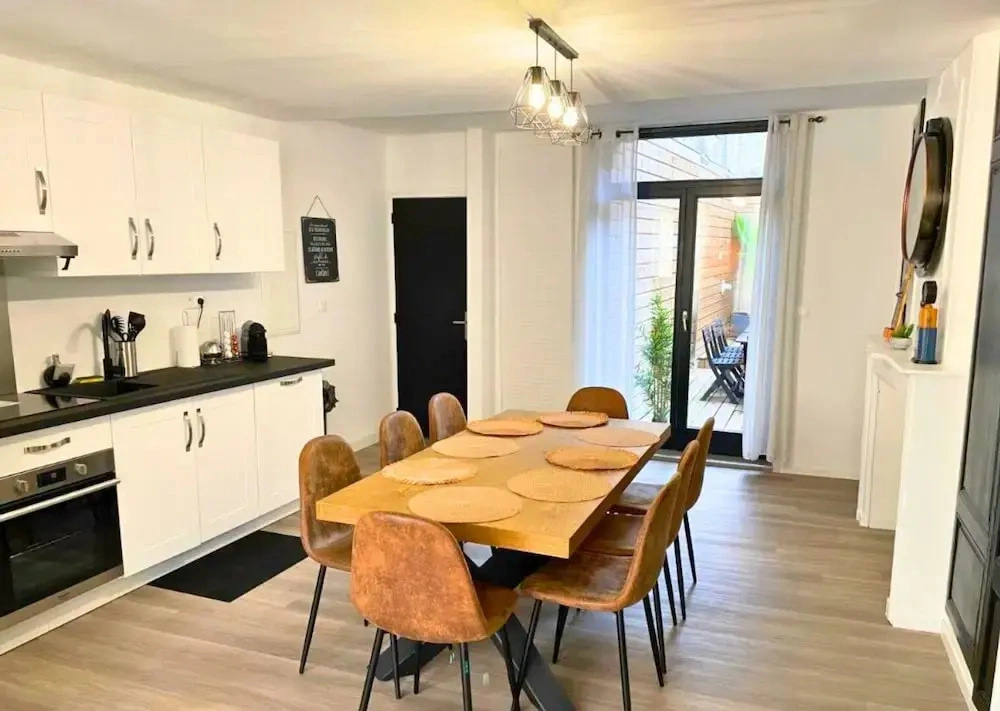 ApartMoment EN GROUPE - La Terrasse Victor Hugo