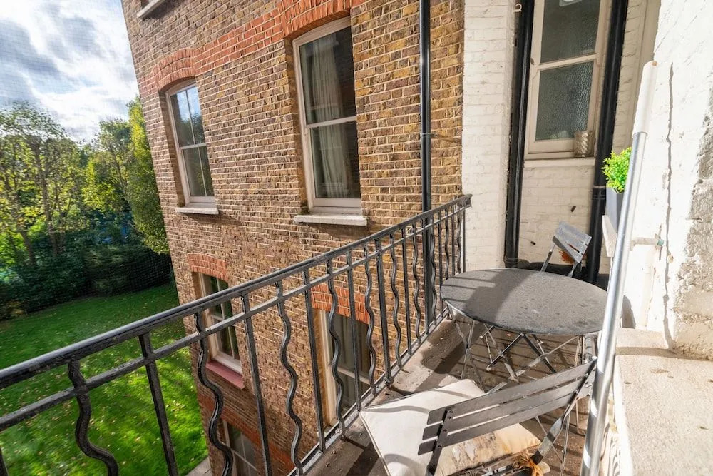 Stunning Maida Vale Apartment