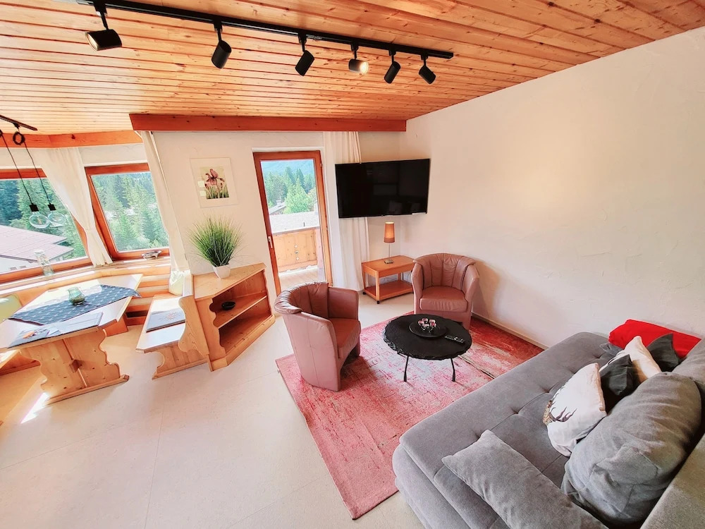 Schickster Sky Lodge und Chalet Rossi