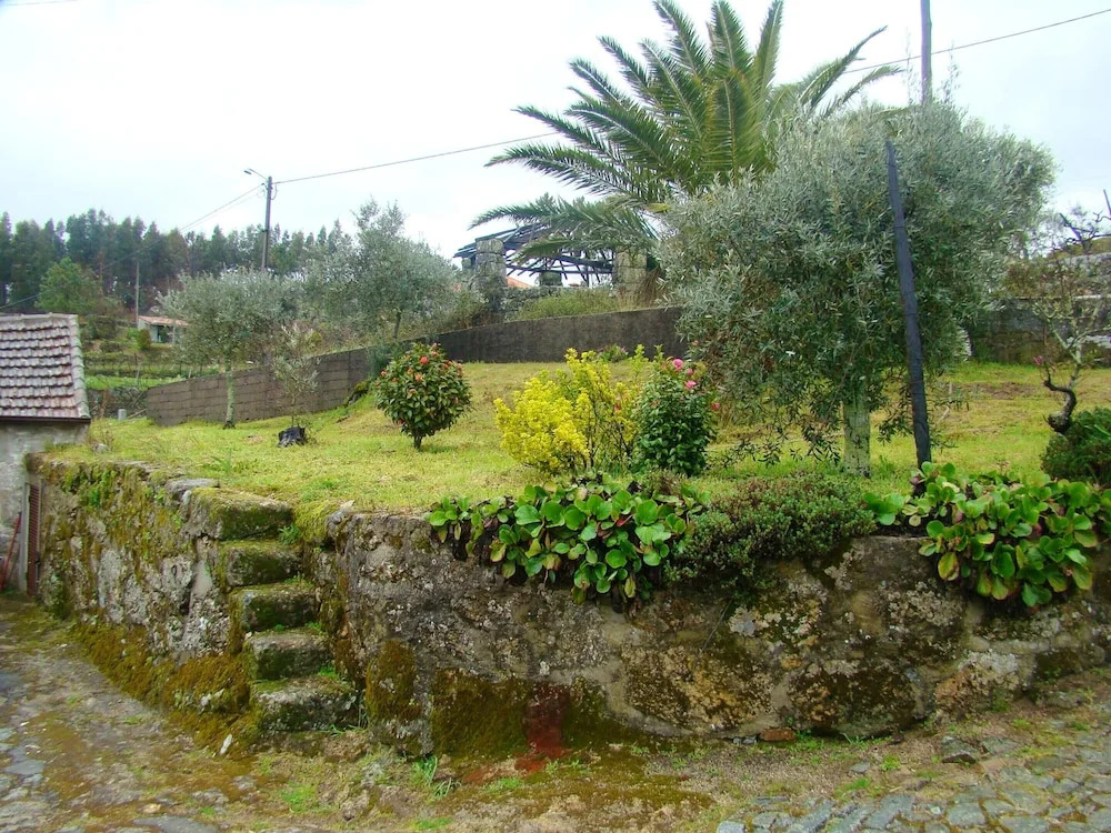 House With 4 Bedrooms in Baião, With Wonderful Mountain View, Furnishe