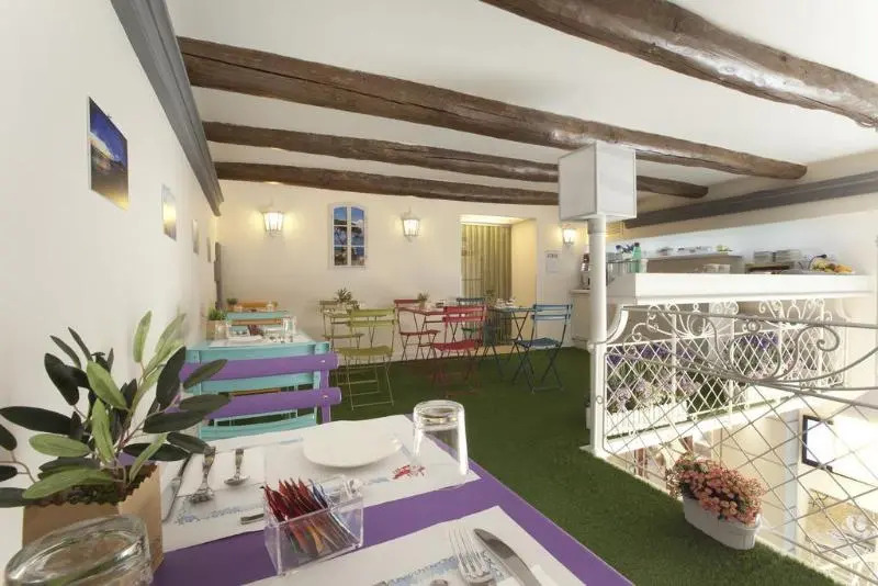 La Piazzetta Guest House