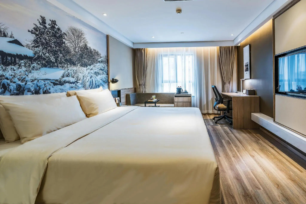 Atour Hotel