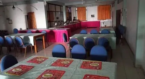 Deutsch Lanka Hotel & Restaurant