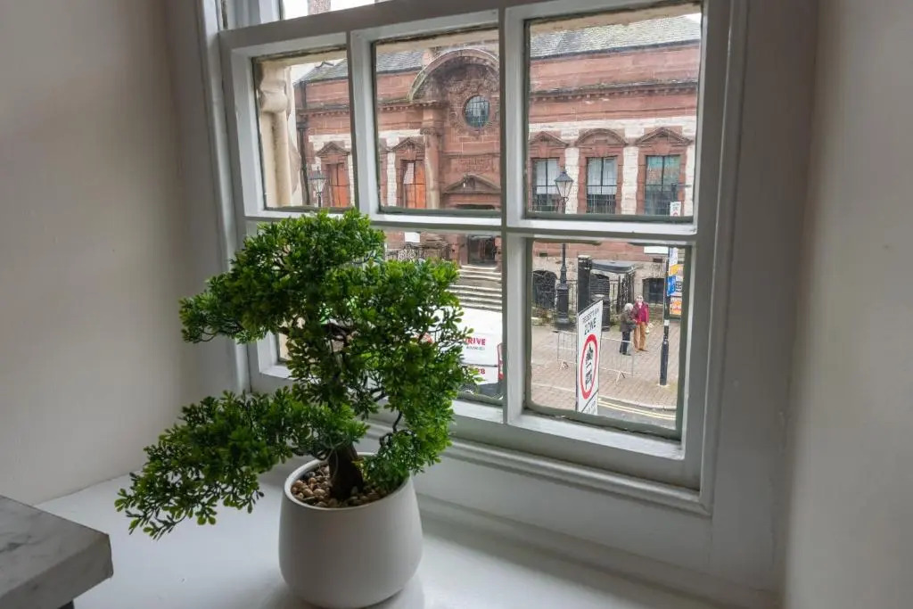 Library View Apartment