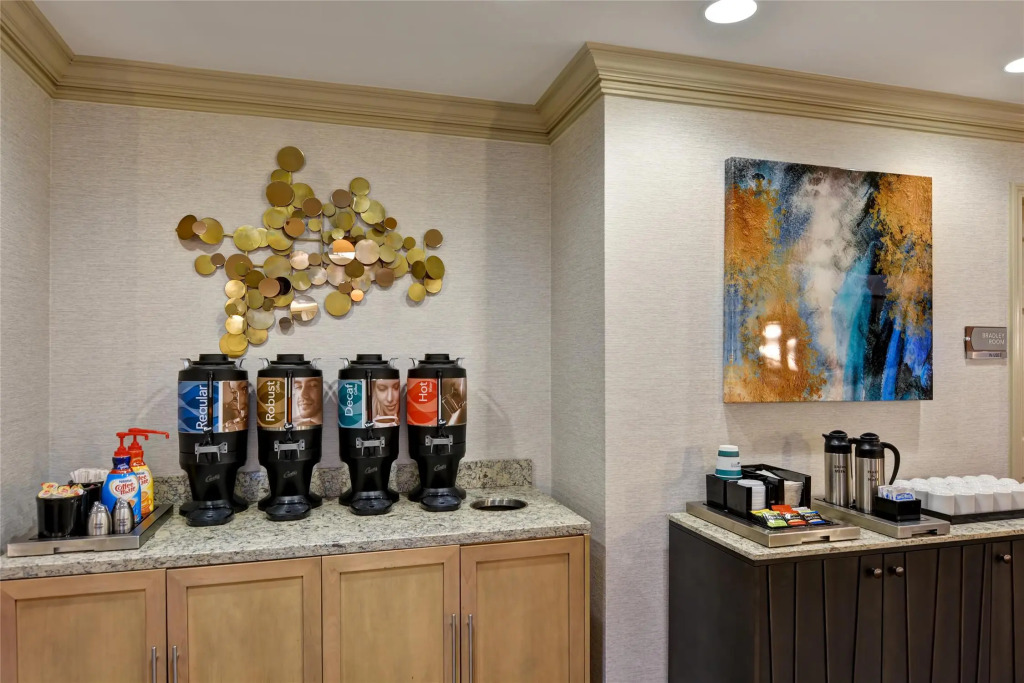 Homewood Suites by Hilton Windsor Locks Hartford