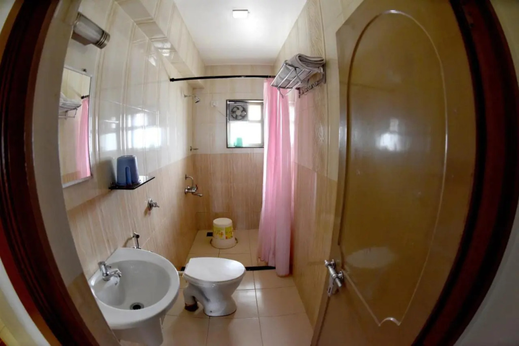 Hotel Sharada International