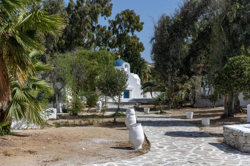 Naxos Green Village Hotel