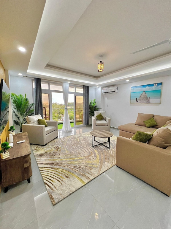 Aqua Gardens Apartments