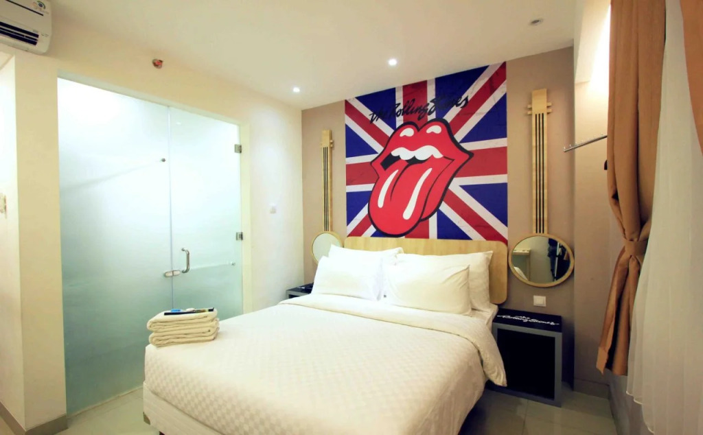 Uniq Hotel