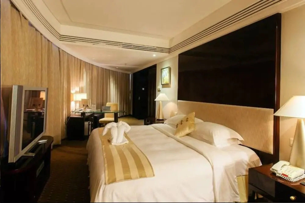 Tienyow Grand Hotel