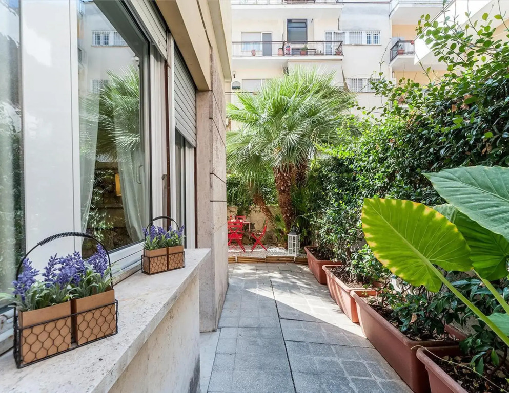 Roman Holidays Loft