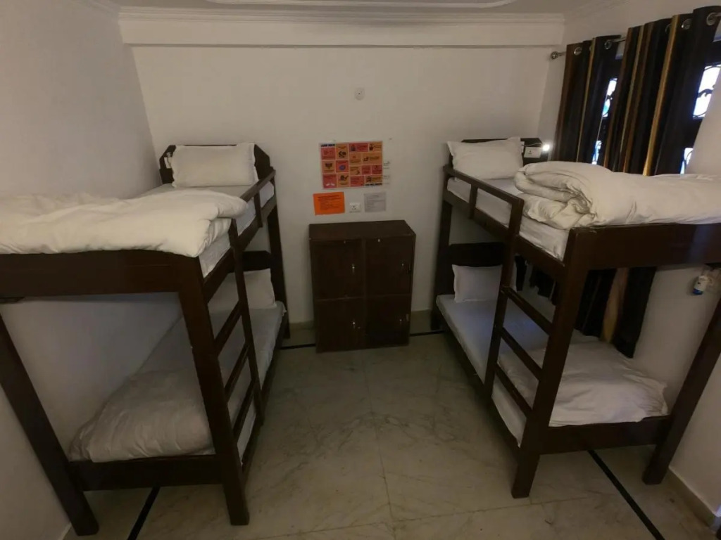 Live Free Hostel Rishikesh