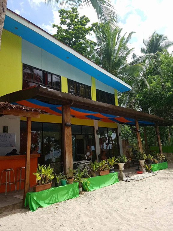 Escapada Seaside Hotel