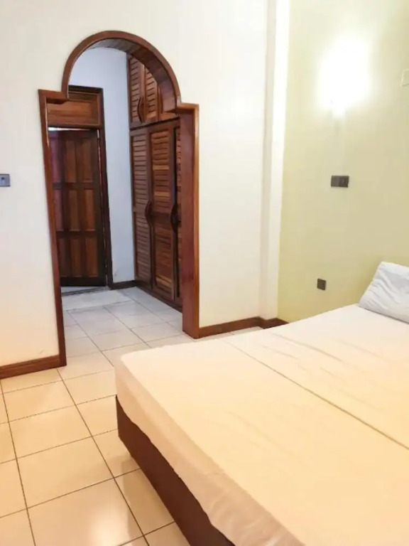 Stay.Plus Bamburi Beachfront Apartment
