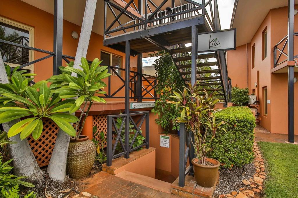 Moonlight Bay Suites