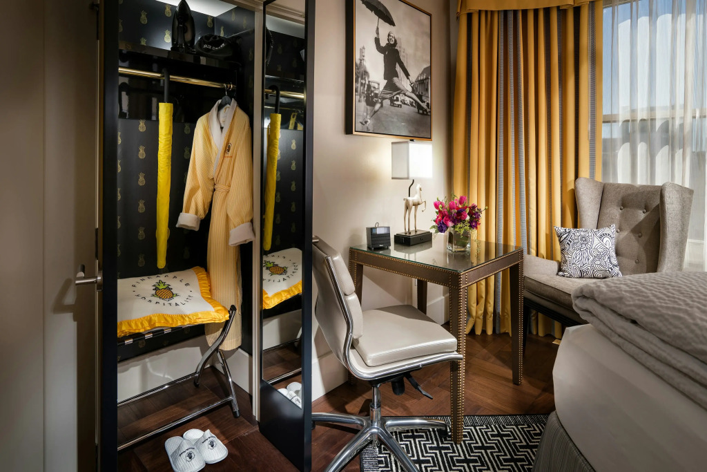 Staypineapple, An Elegant Hotel, Union Square