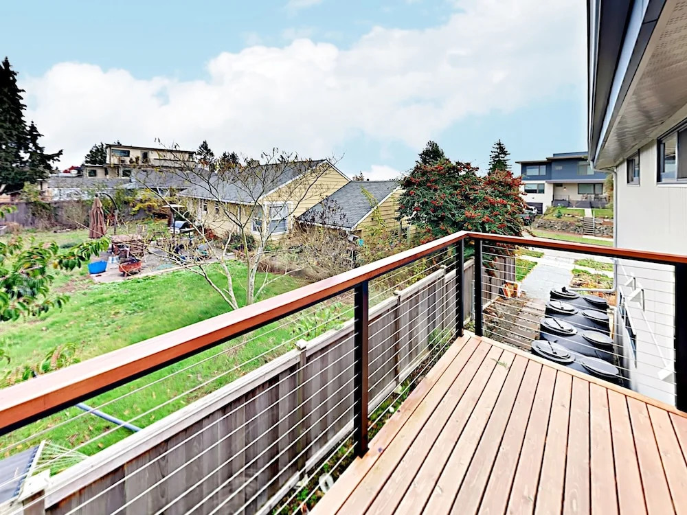2br Eco-apartment W/ Private Balcony 2 Bedroom Apts