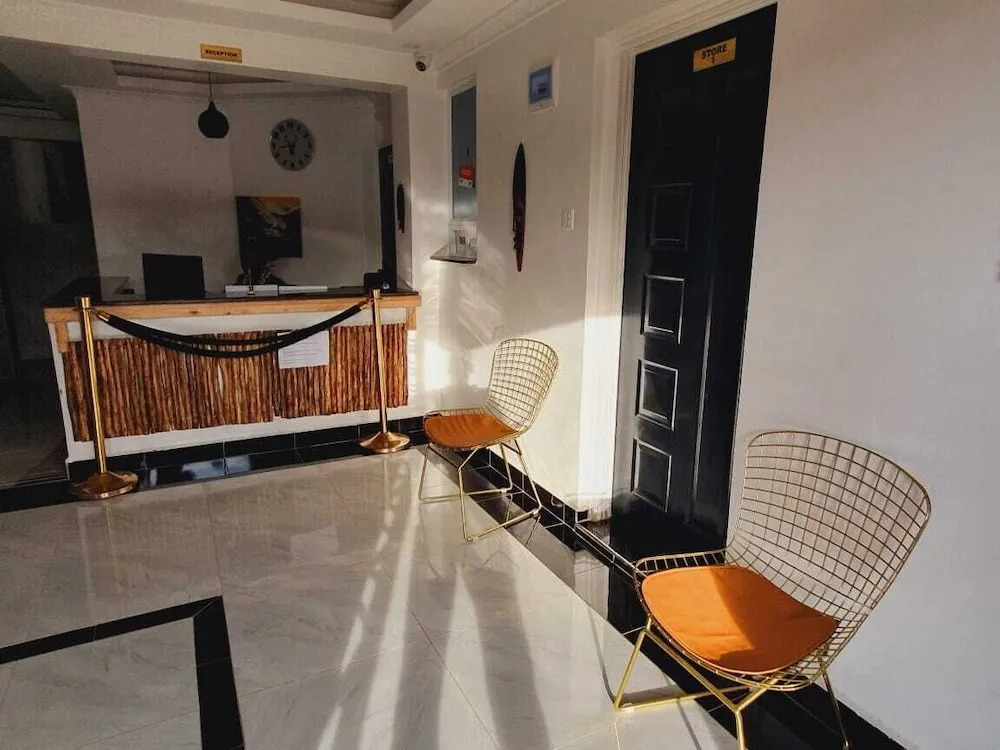 Comfort E Suites
