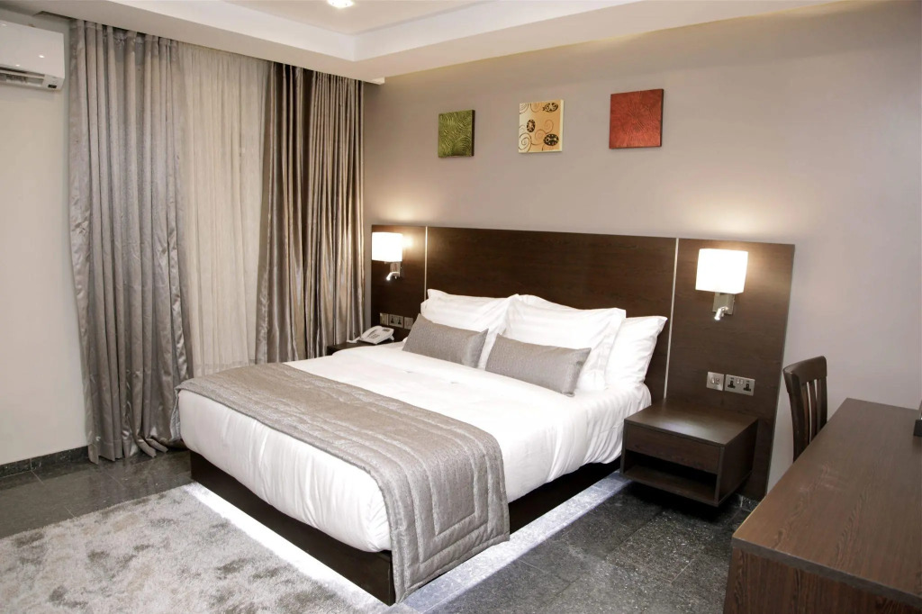 The Nook Hotel