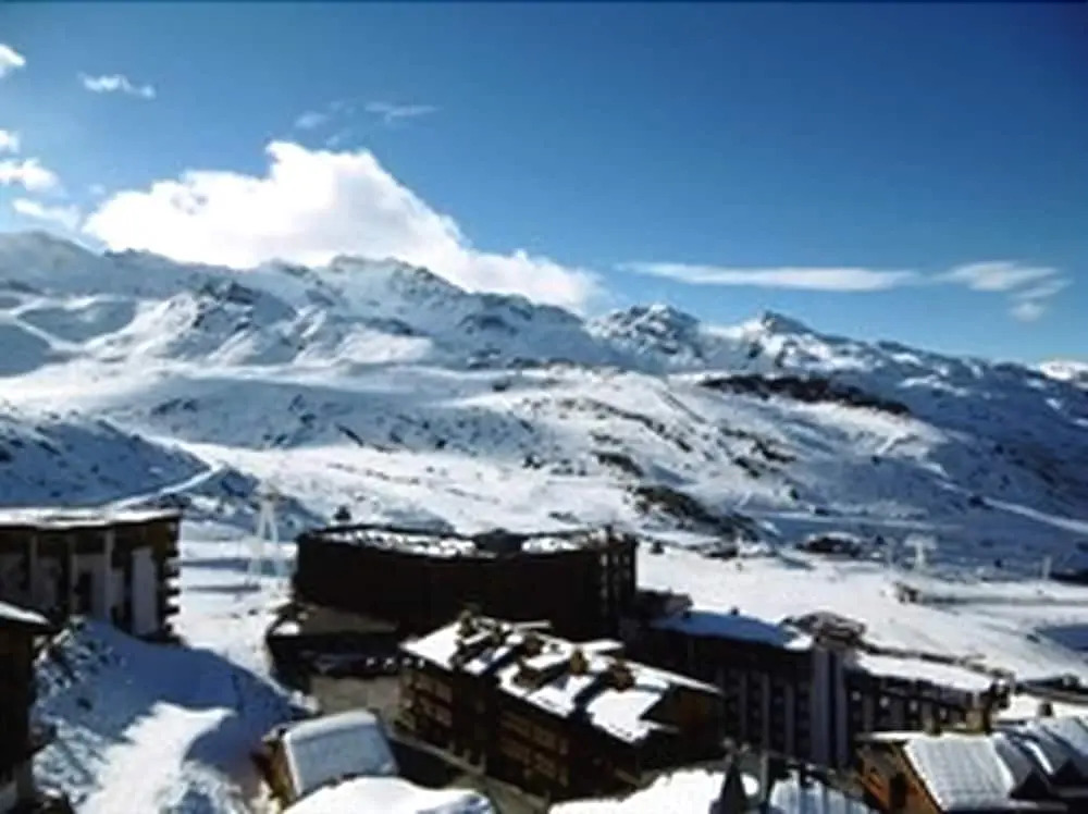 lovely studio with a nice view on the slopes Holiday home 0 agence la