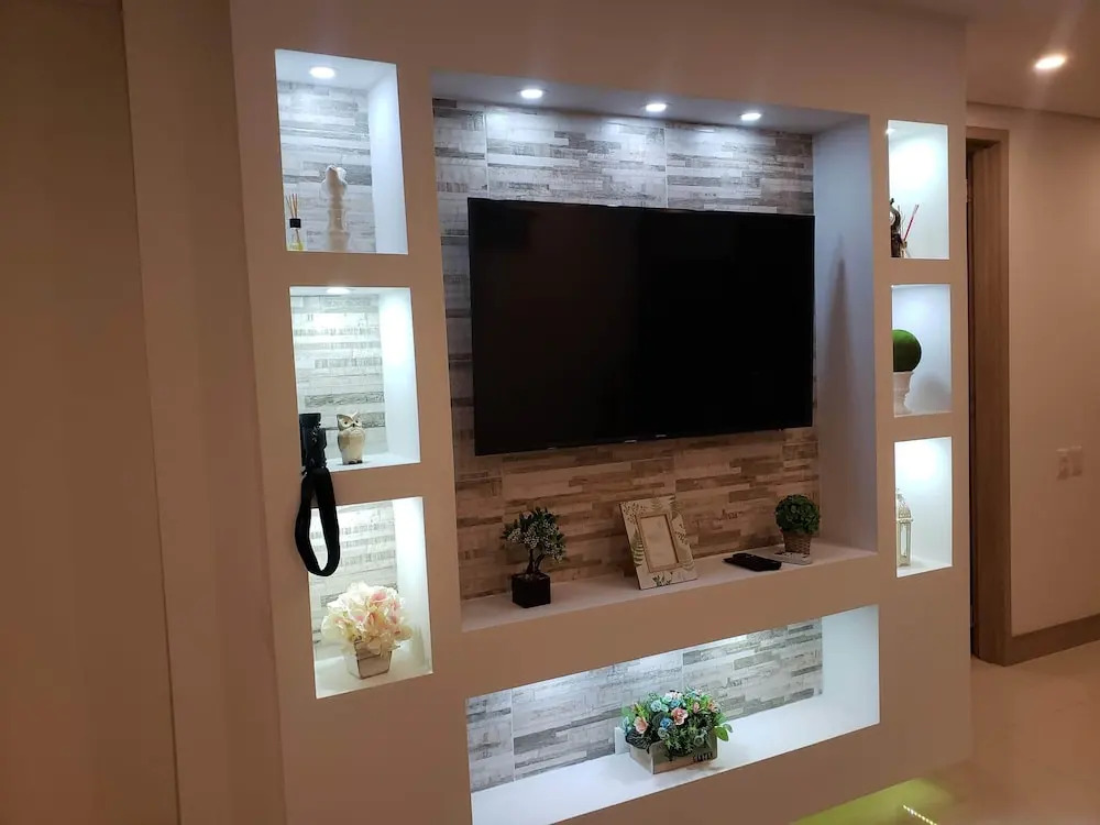 1 Bedroom Ocean View Apartment