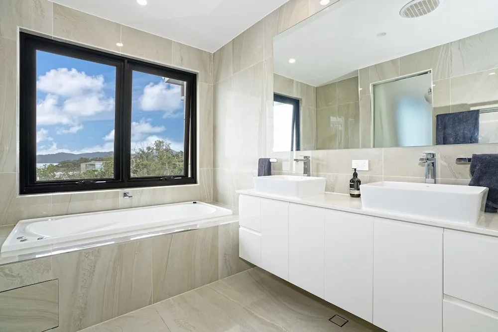 Hidden Cove on Hamilton Island by HIHA