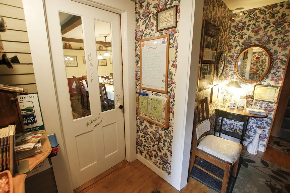 West Hill House B&B in Mad River Valley