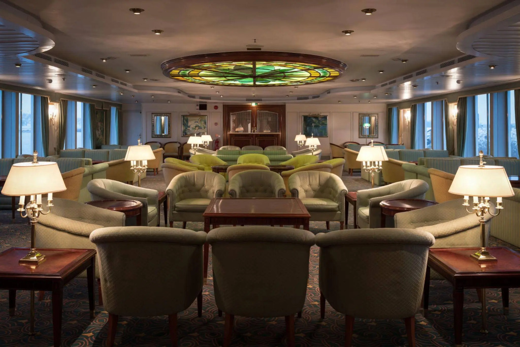 Hotelships Holland