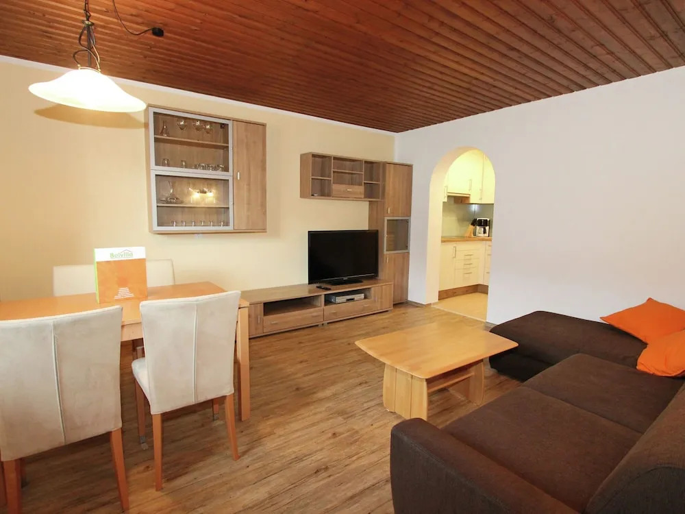 Idyllic Apartment in Hippach with Ski Storage near Ski Area