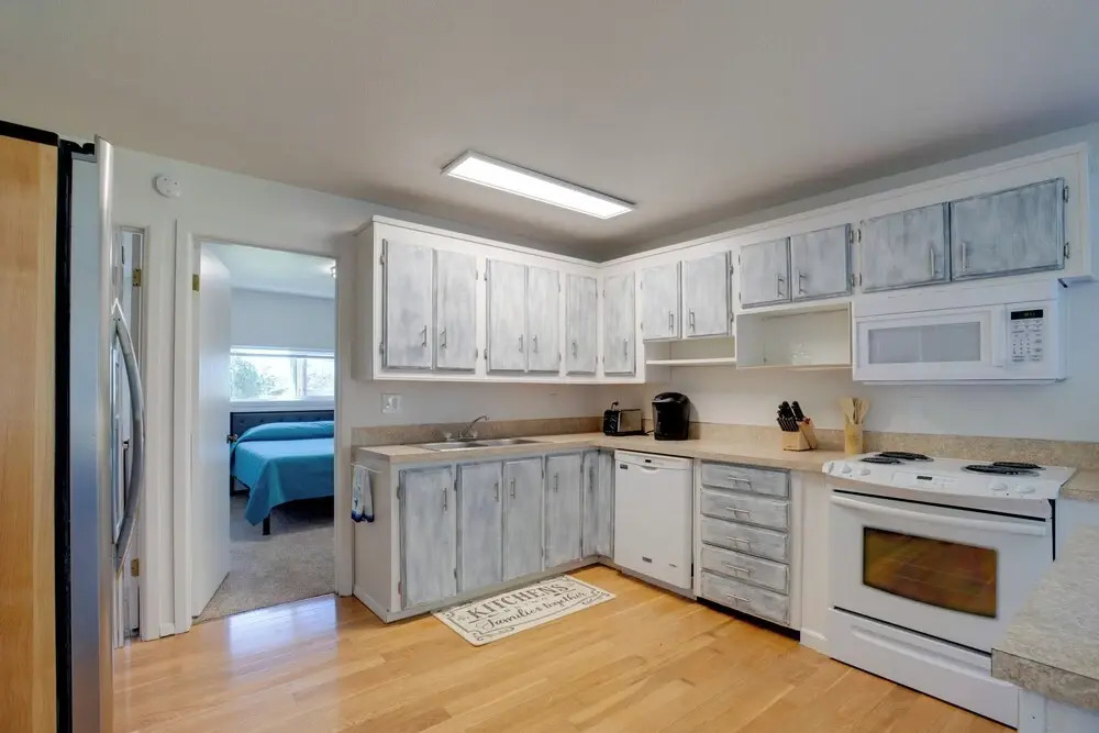 Bay City Vacation Rental Escape ~ 5 Mi to Marina!