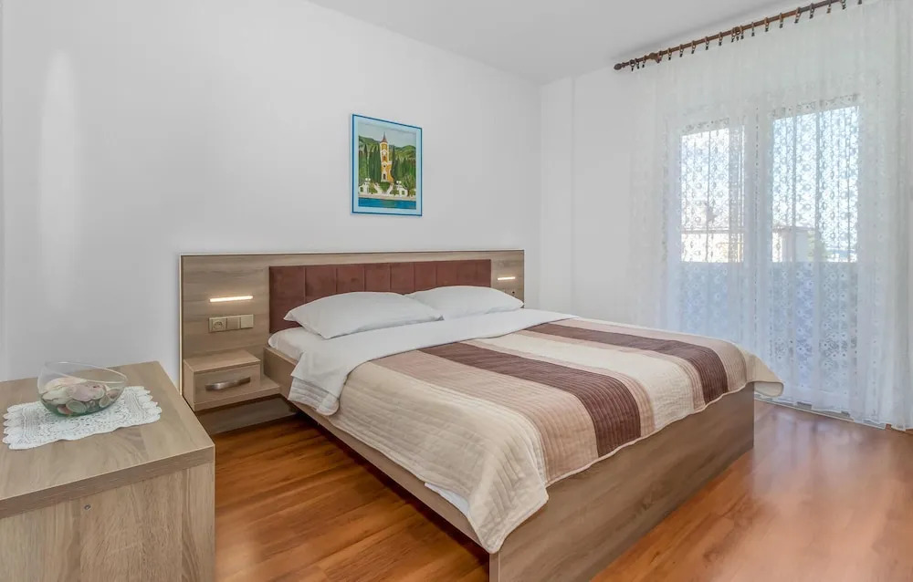 Stunning Apartment in Selce With Wifi and 2 Bedrooms