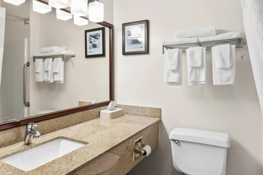 Quality Inn & Suites Springfield