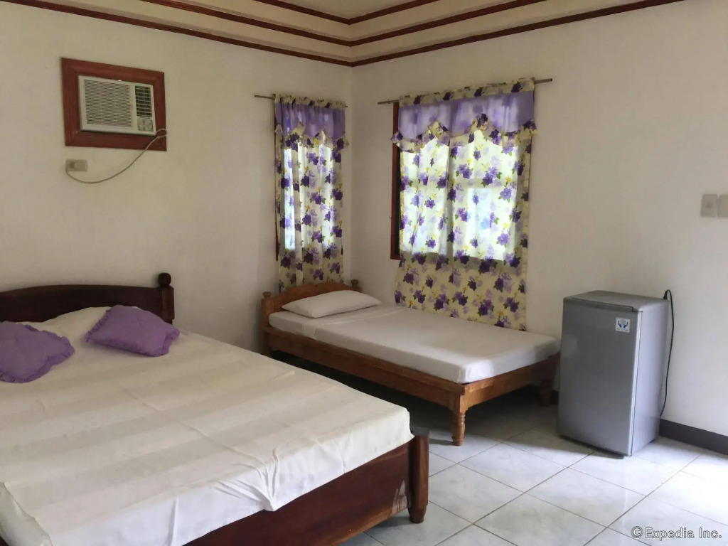 FloWer Beach Resort