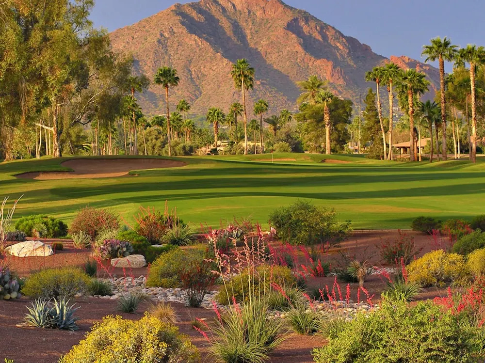 Escape at Mccormick Ranch 2BR by Casago