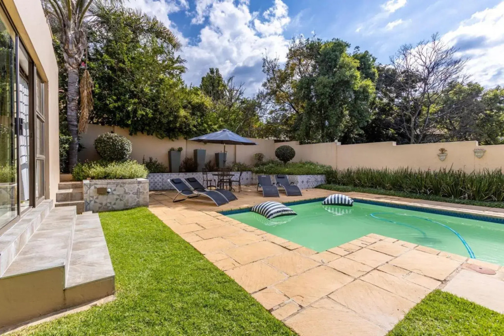Fleur de Lis Boutique Accommodation