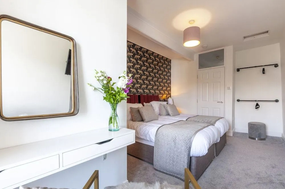 Wyndham Square Apartments by K Boutique