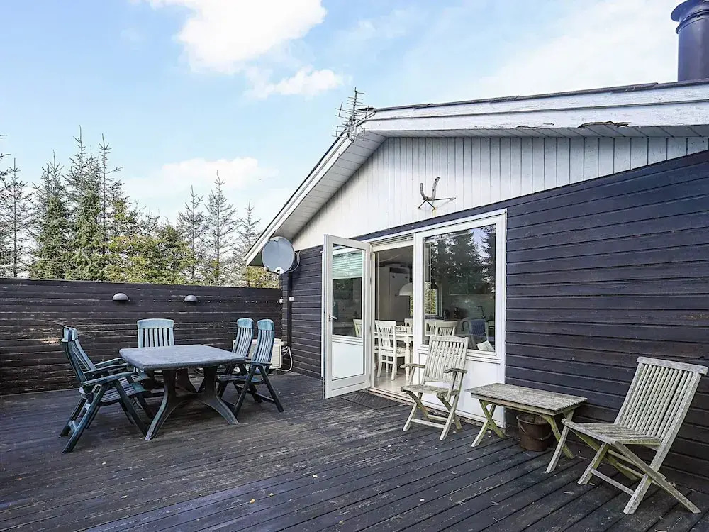 Peaceful Holiday Home in Storvorde near Sea