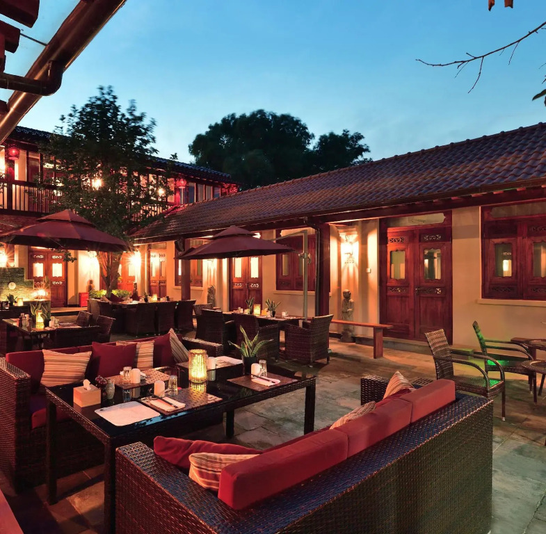 Jingshan Garden Courtyard Hotel Beijing Forbidden City Newly renovated Tianmen Wangfujing Gardenhutong BejjingCourtyard