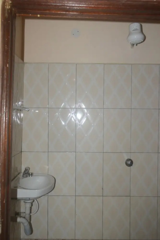 Olorropil Hotel