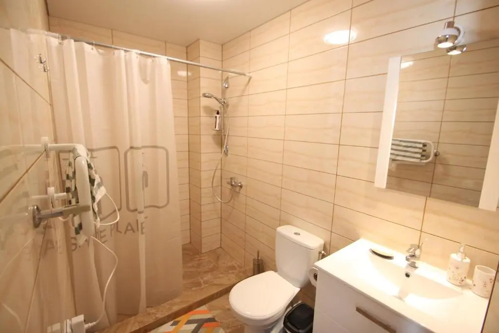 Ozas Apartment 1 and 2