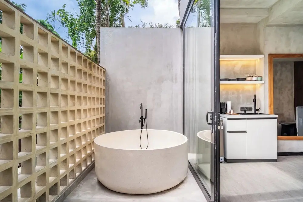 Work Stay and Unwind - Jungle Vista Apartments in Ubud by BCG